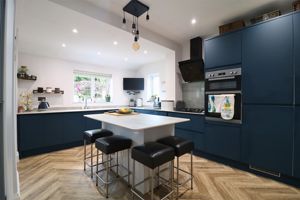 Photo 8- click for photo gallery